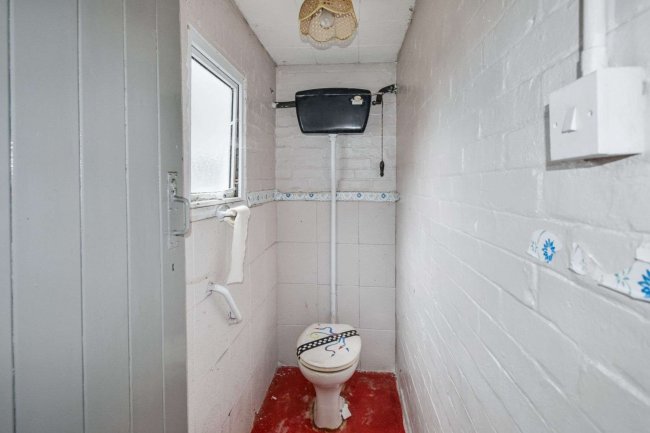 4 Sir Edward Stracey Road, Rackheath, Norwich, NR13 6PP 6