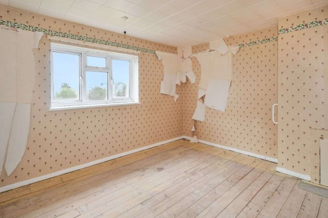 4 Sir Edward Stracey Road, Rackheath, Norwich, NR13 6PP 6