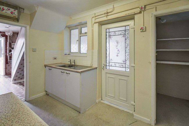 4 Sir Edward Stracey Road, Rackheath, Norwich, NR13 6PP 6