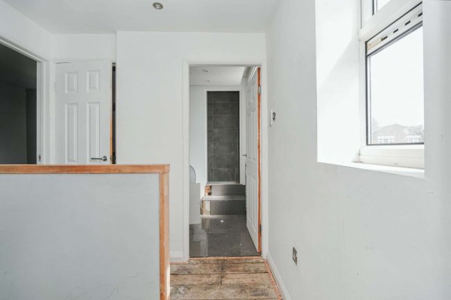 5 Marple Grove, Stretford, Manchester M32 0BD 5