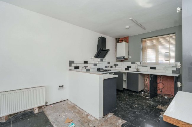 5 Marple Grove, Stretford, Manchester M32 0BD 5