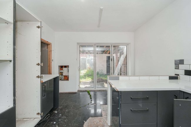 5 Marple Grove, Stretford, Manchester M32 0BD 5