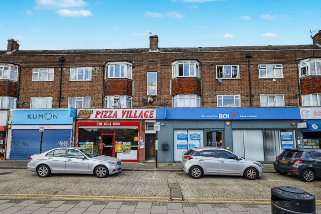 712D Kenton Road, Kenton, Harrow, HA3 9QX 3