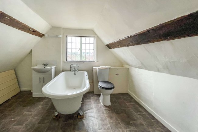 Forge House, Sparrows Green, Wadhurst, TN5 6SL 9