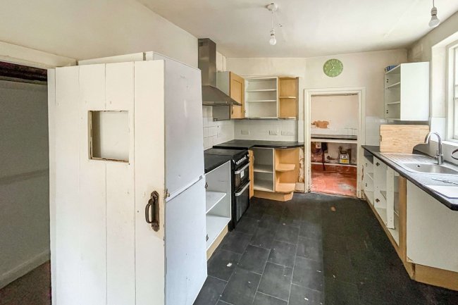 Forge House, Sparrows Green, Wadhurst, TN5 6SL 9