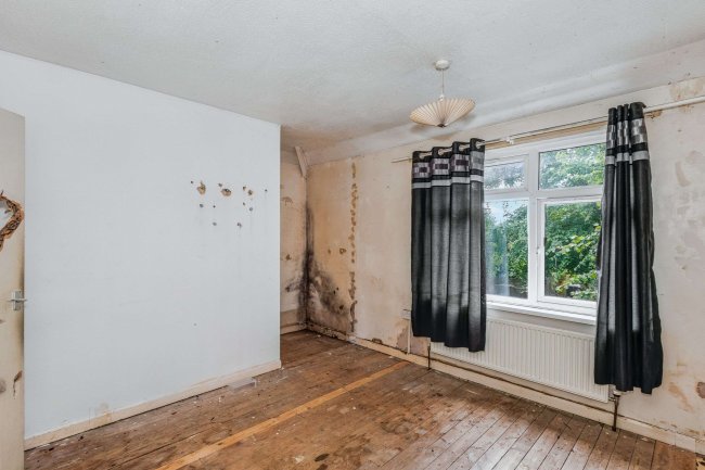 97 Trafford Road, Rushden, Northamptonshire, NN10 0JF 10