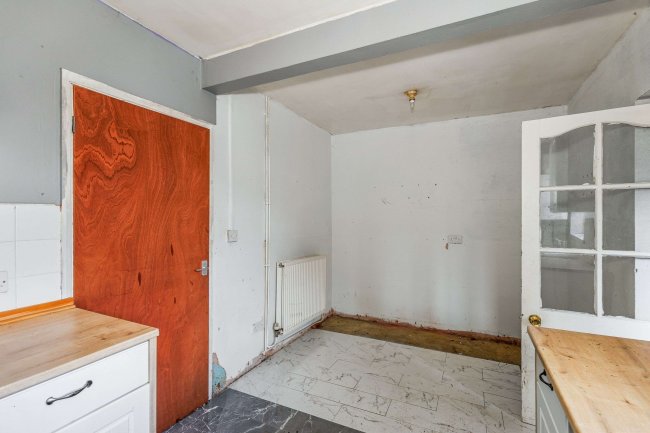 97 Trafford Road, Rushden, Northamptonshire, NN10 0JF 10