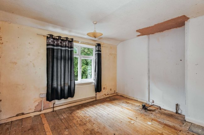 97 Trafford Road, Rushden, Northamptonshire, NN10 0JF 10