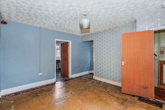 97 Trafford Road, Rushden, Northamptonshire, NN10 0JF 10