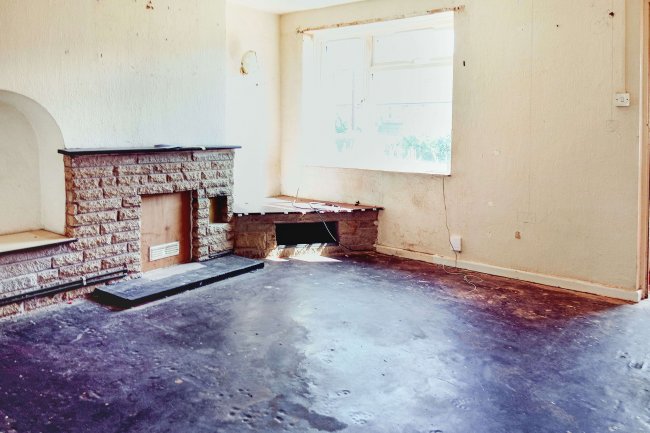 32 Berry Close, Exmouth, Devon EX8 2PT 1