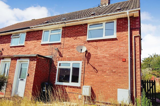 32 Berry Close, Exmouth, Devon EX8 2PT 1