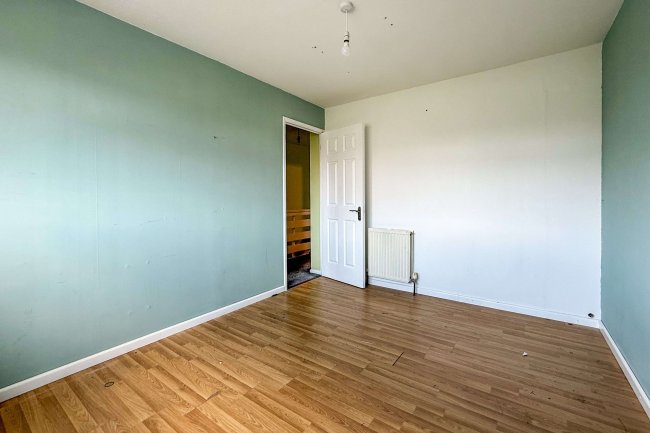 239 Gunville Road, Newport, Isle of Wight, PO30 5LU 2