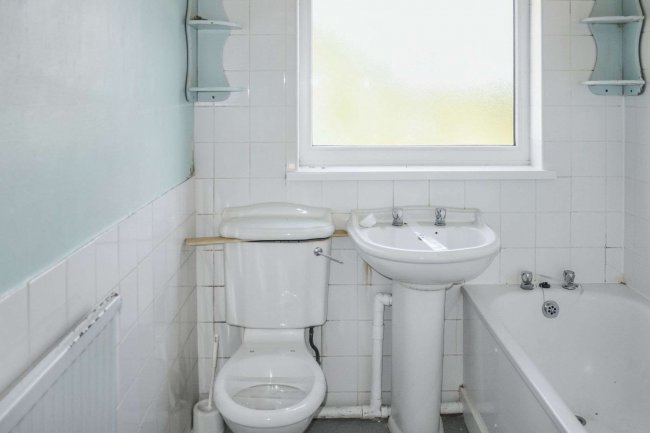 38 Ladbrook Road, South Norwood, London, SE25 6QD 9