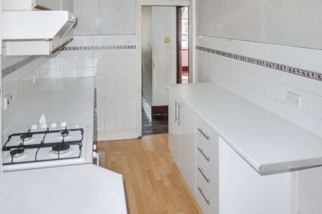 38 Ladbrook Road, South Norwood, London, SE25 6QD 9