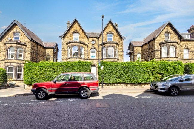 Flat 7, Fairfield Mews, 85, East Parade, Harrogate, North Yorkshire, HG1 5LP 9