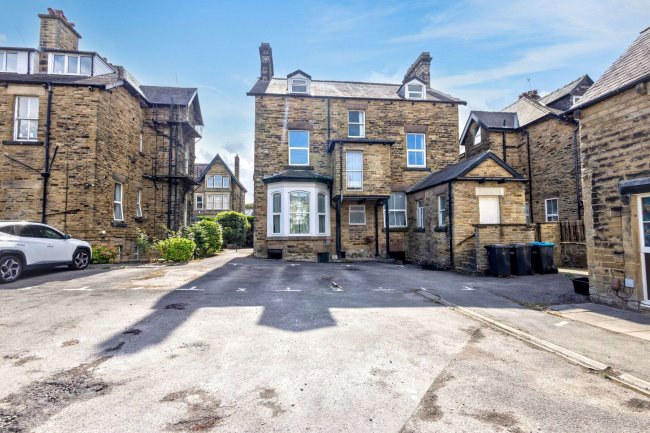 Flat 7, Fairfield Mews, 85, East Parade, Harrogate, North Yorkshire, HG1 5LP 9