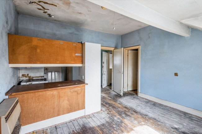 Flat 7, Fairfield Mews, 85, East Parade, Harrogate, North Yorkshire, HG1 5LP 9