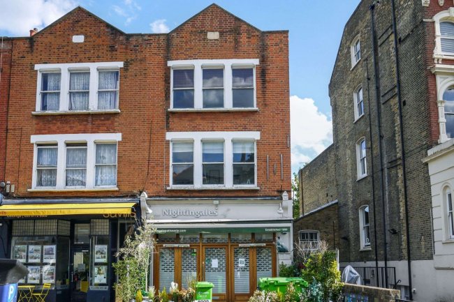 Flat B, 2E Blandfield Road, London, SW12 8BG 3