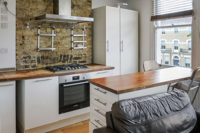 Flat B, 2E Blandfield Road, London, SW12 8BG 3