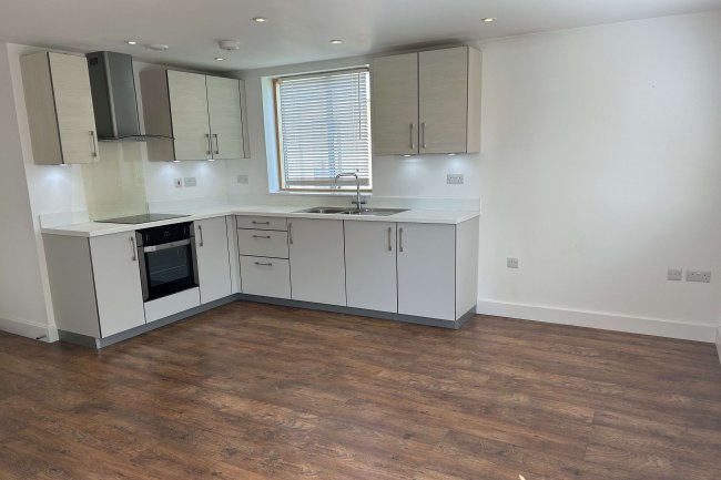 15 Newhaven, Drakes Drive, Stevenage, SG2 0EY 2