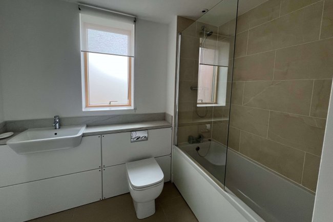 15 Newhaven, Drakes Drive, Stevenage, SG2 0EY 2