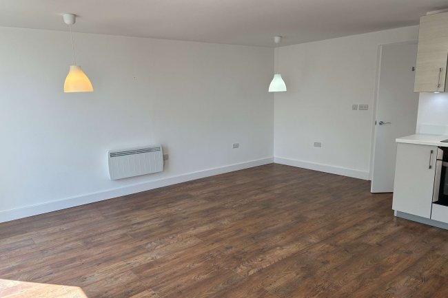 15 Newhaven, Drakes Drive, Stevenage, SG2 0EY 2