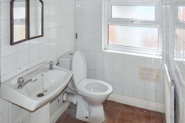 Flat 2, 67 King Street, Southport, Merseyside, PR8 1LG 4