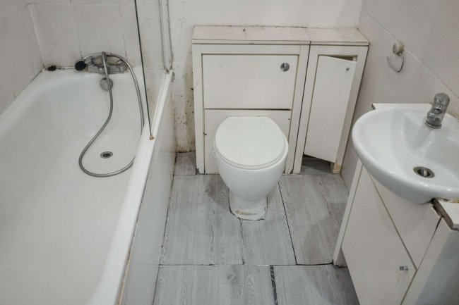 Flat 3, 1 Burgoyne Road, London SE25 6JT 1