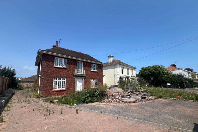 24,28,30 & 30a Mill Road, Deal, Kent CT14 9AD 5