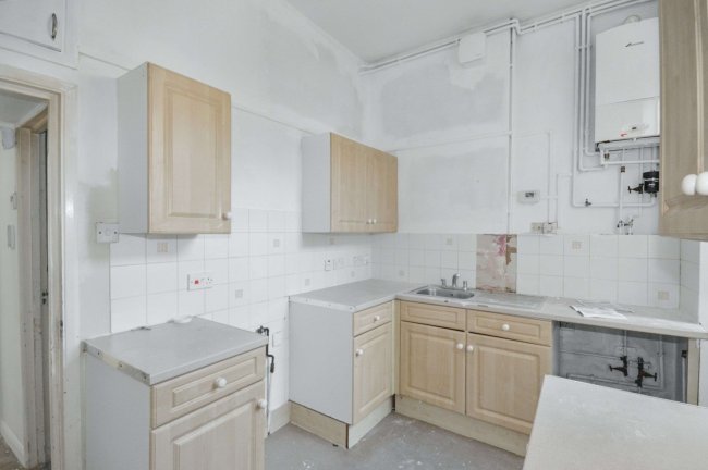 151a Ashmore Road, Queens Park, London W9 3DA 7