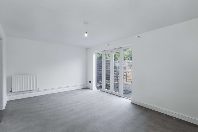 16 Nash Drive, Abingdon, Oxfordshire OX14 5PT 9