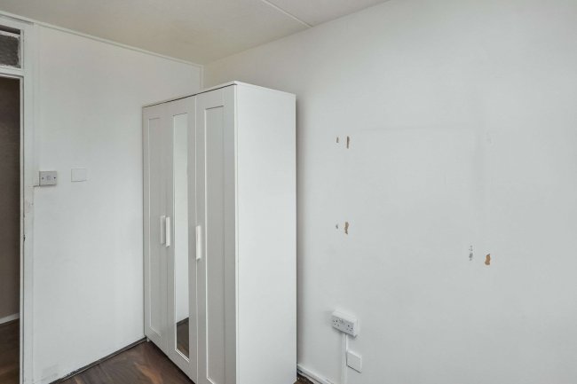 15 Linslade House, Lisson Green Estate, 36 Paveley Street, Marylebone, London NW8 8TL 9