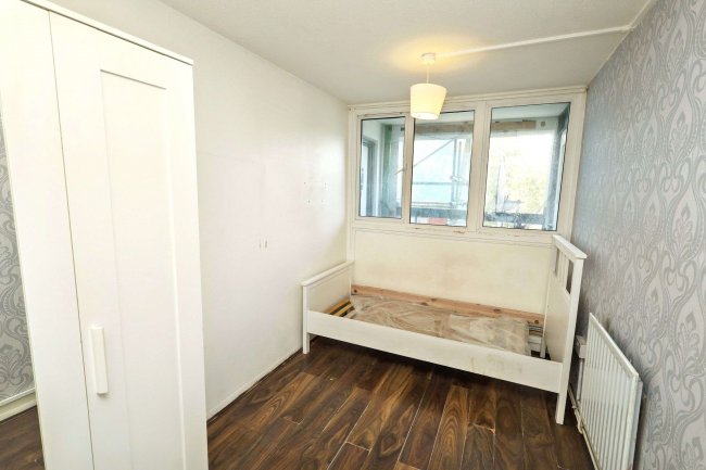 15 Linslade House, Lisson Green Estate, 36 Paveley Street, Marylebone, London NW8 8TL 9