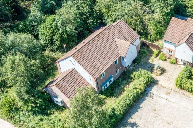 Fossdale House, River Lane, Market Weighton, York, YO43 4LA 7