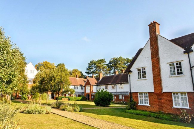 Flat 8, Sollershott Hall, Letchworth Garden City, SG6 3PN 8