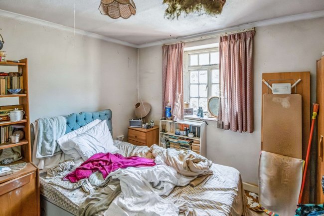 19 Palmer Street, South Petherton, Somerset, TA13 5DD 8