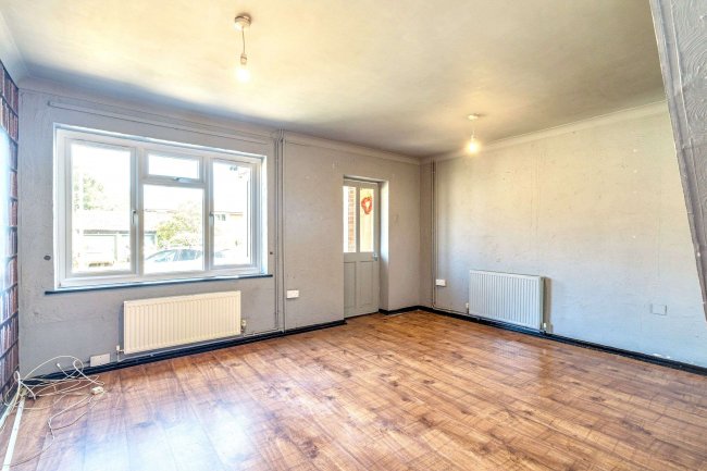 64 Holworthy Road, Norwich, NR5 9DG 5