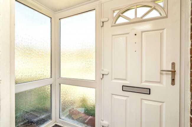 64 Holworthy Road, Norwich, NR5 9DG 5