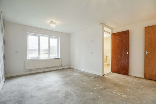 41 Glenroyd Avenue, Odsal, Bradford, West Yorkshire, BD6 1EX 7