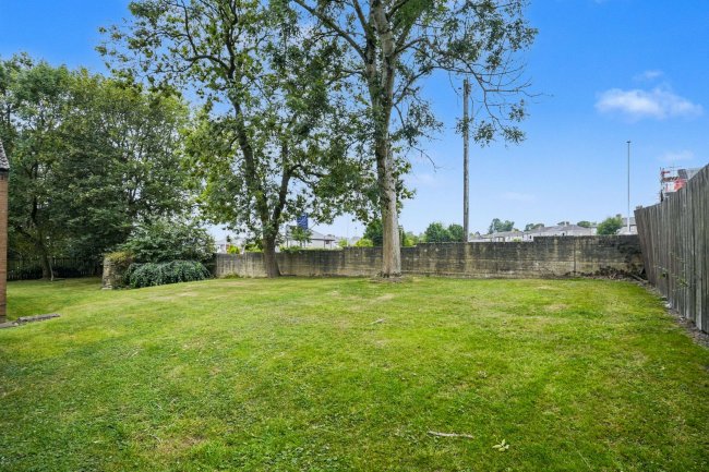 41 Glenroyd Avenue, Odsal, Bradford, West Yorkshire, BD6 1EX 7