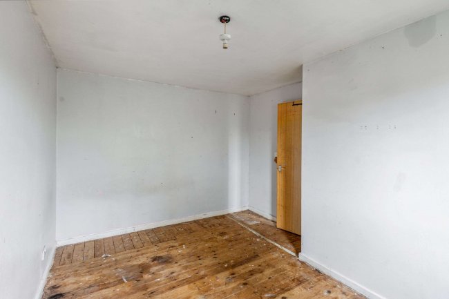 7 Lapwing Close, Allerton, Bradford, West Yorkshire, BD8 0NL 2