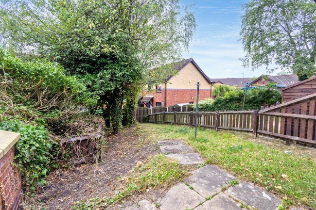 7 Lapwing Close, Allerton, Bradford, West Yorkshire, BD8 0NL 2