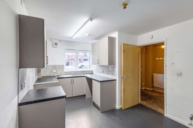 7 Lapwing Close, Allerton, Bradford, West Yorkshire, BD8 0NL 2