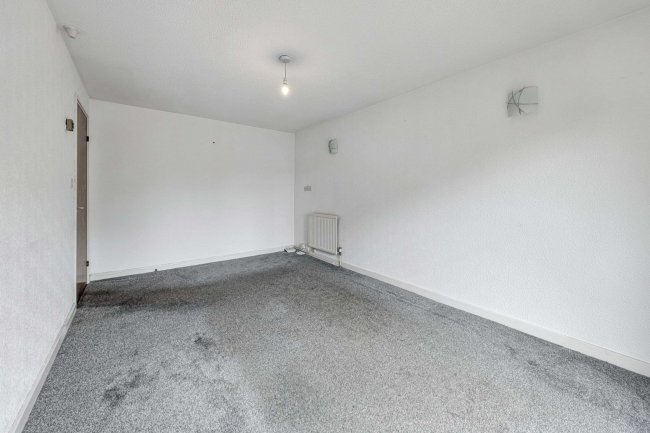 7 St. Patricks Walk, Gateshead, Tyne And Wear, NE10 9HF 10