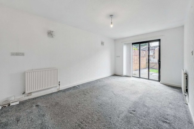 7 St. Patricks Walk, Gateshead, Tyne And Wear, NE10 9HF 10