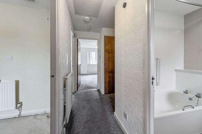 7 St. Patricks Walk, Gateshead, Tyne And Wear, NE10 9HF 10