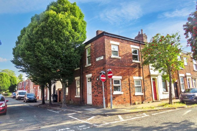 33 Lovat Road, Preston, PR1 6DP 6