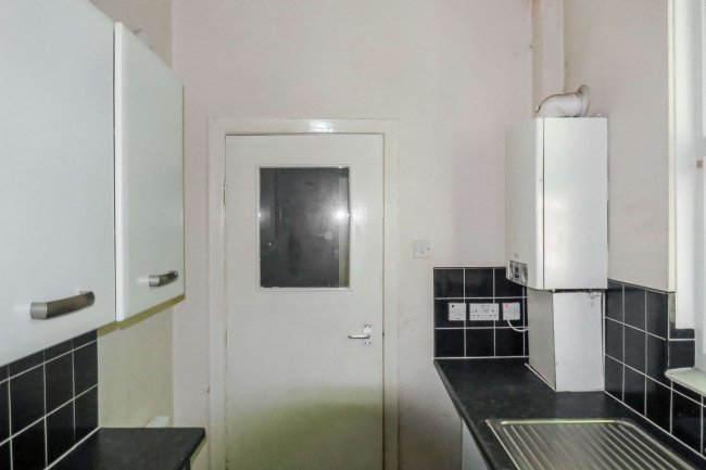 33 Lovat Road, Preston, PR1 6DP 6