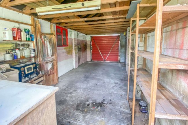 311 Cheney Manor Road, Swindon, SN2 2PE 5