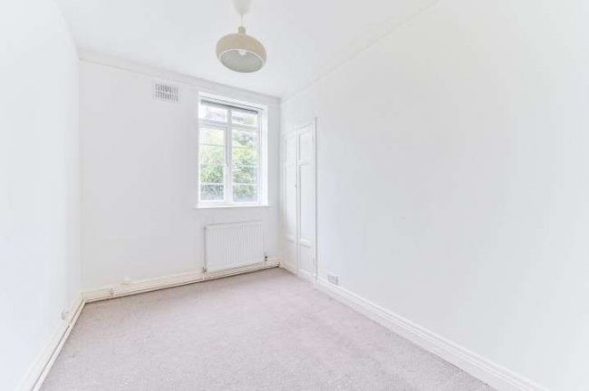 21 Elmhurst Court, St. Peters Road, Croydon, Surrey, CR0 1HQ 10